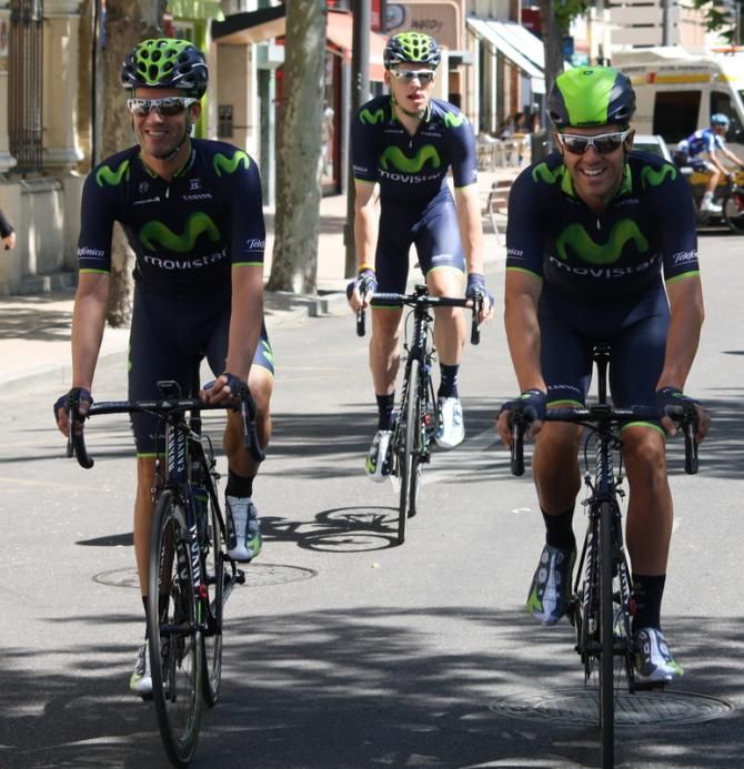 Movistar riders Javi Moreno, Sylwester Szmyd and Alex Dowsett smiling right before the stage. This stage was meant to end with a Movistar victory, as usual in Spanish races