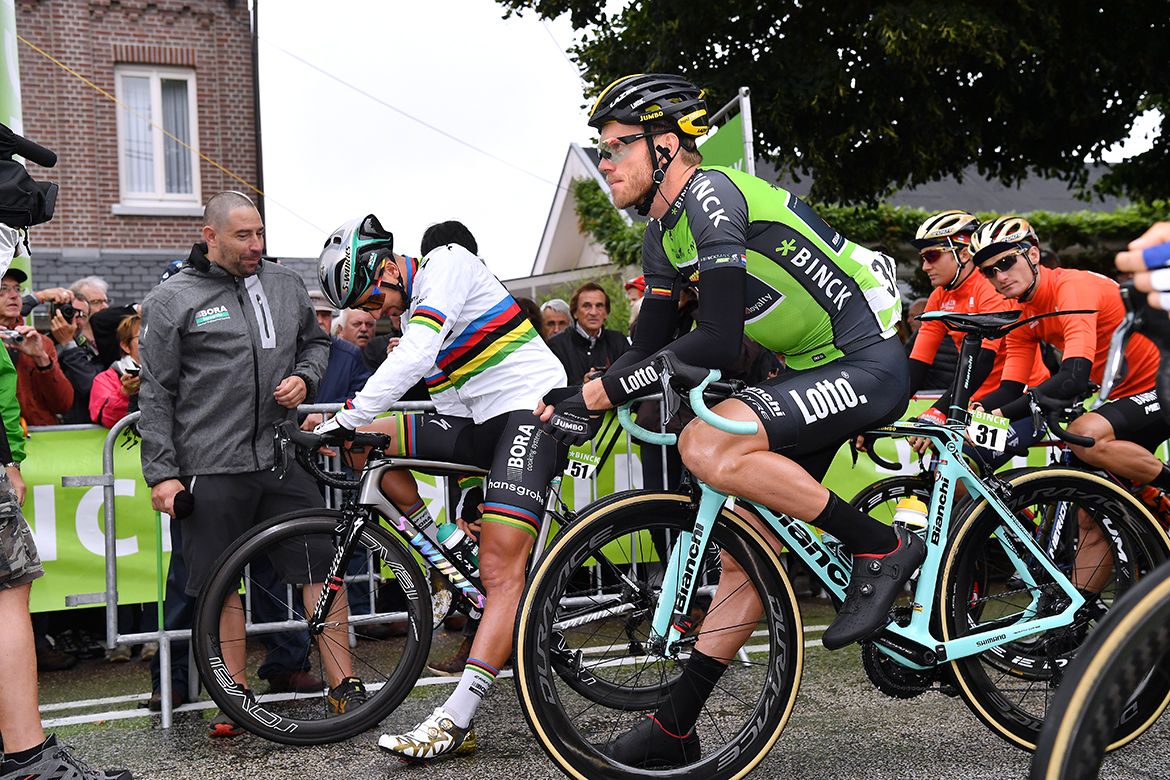 Lars Boom in green after winning stage 5