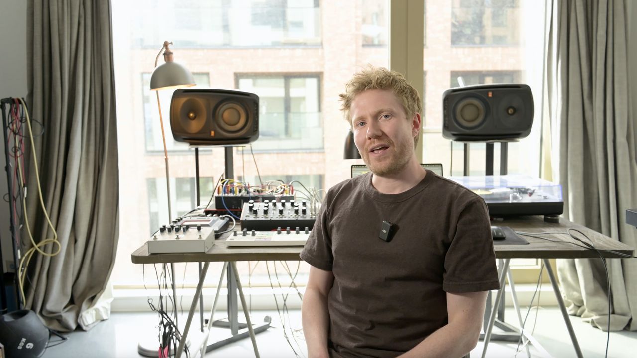 O'Flynn Discusses Creative Process and New Single