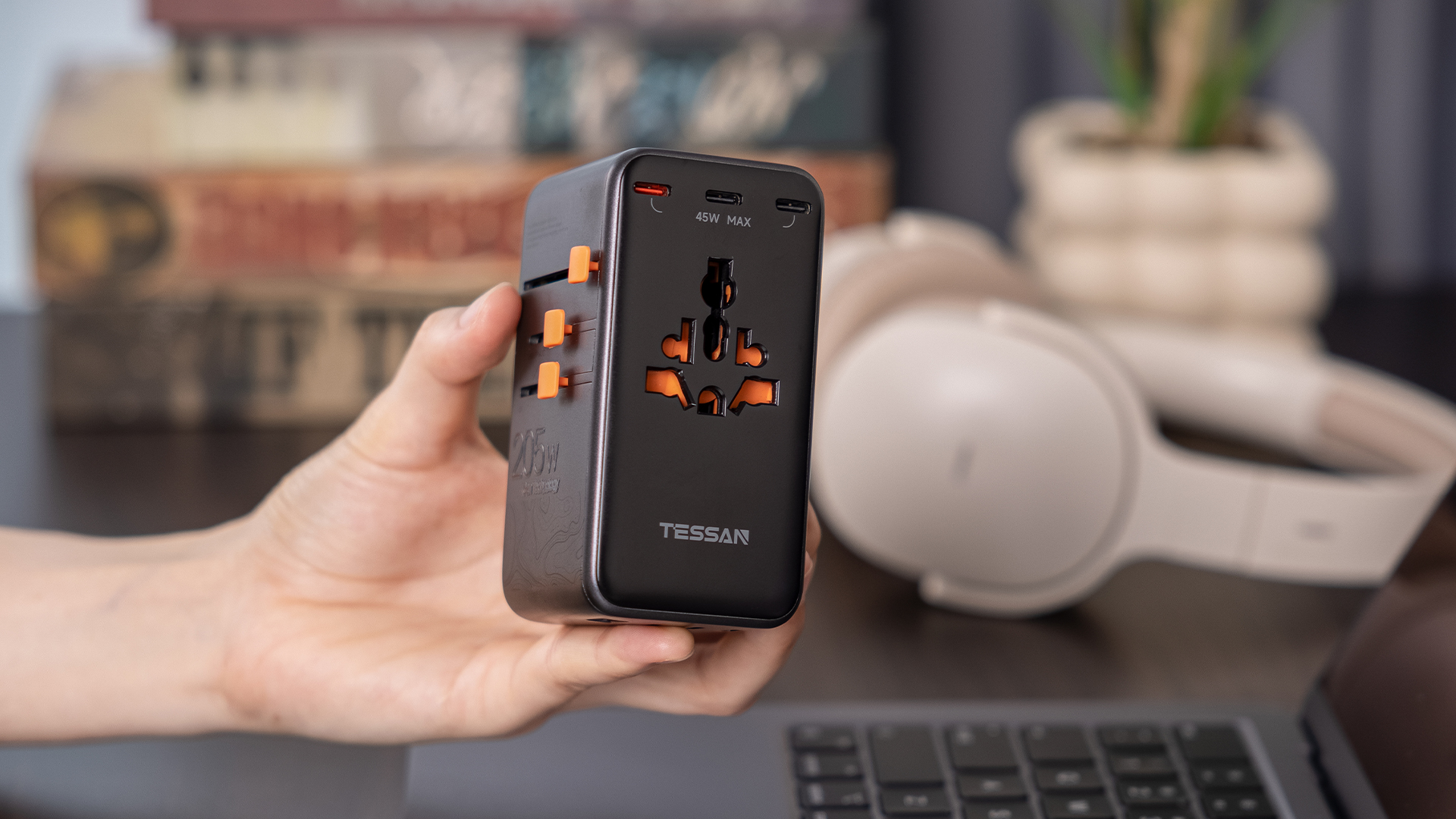 The TESSAN Voyager 205 travel adapter