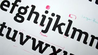 Fontsmith created this bespoke semi-slab serif typeface for Movistar