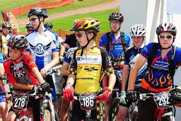 Cat. 2 riders line up for a mass start of all age groups.