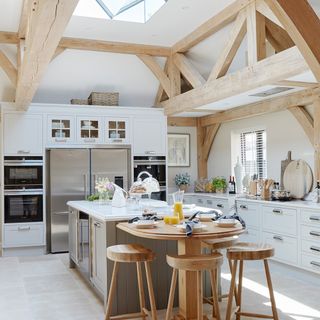 kitchen with handpainted shaker cabinet and oak framework