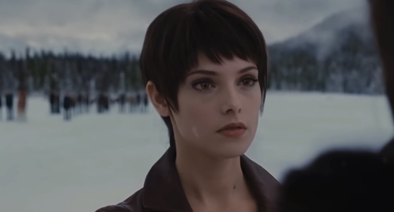 Ashley Greene como Alice Cullen en la batalla de Amanecer Parte 2