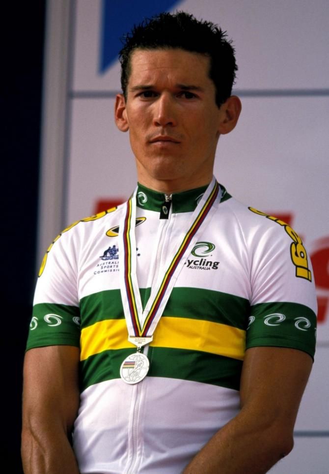Robbie McEwan (Australia) had to be content with silver at the 2002 Worlds