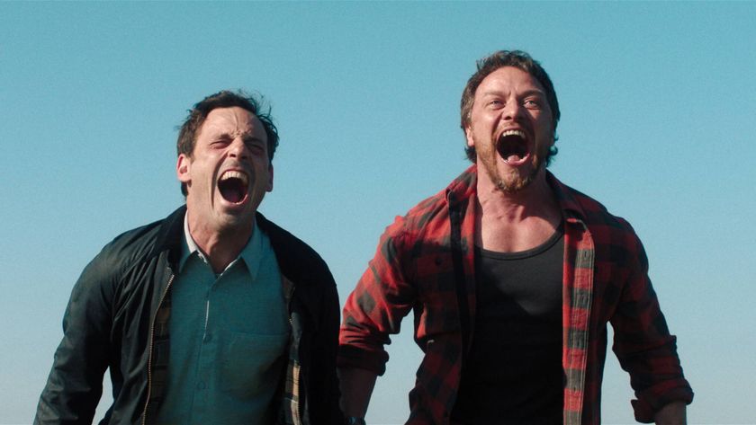 Scoot McNairy as Ben and James McAvoy as Paddy in Speak No Evil