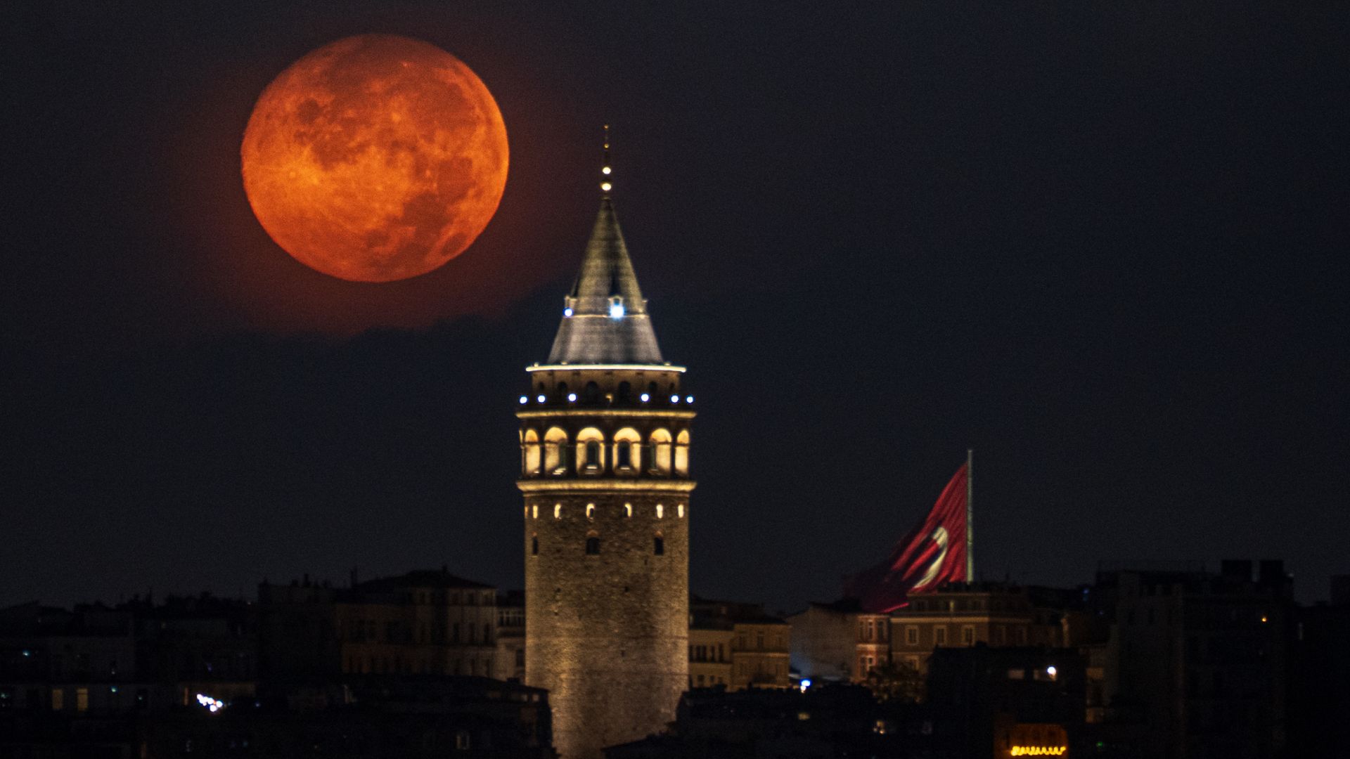 October full 'Hunter's Moon' dazzles in spectacular photos from around the world