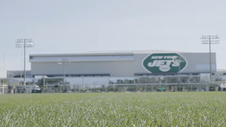 The New York Jets are using Canon cameras and lenses to create new content. 