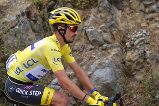 Deceuninck-QuickStep’s Julian Alaphilippe easily held on to his leader’s yellow jersey for another day on stage 3 of the 2020 Tour de France, finishing safely in the main bunch in Sisteron