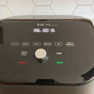 Instant Vortex Plus 6-in-1 Air Fryer with timer
