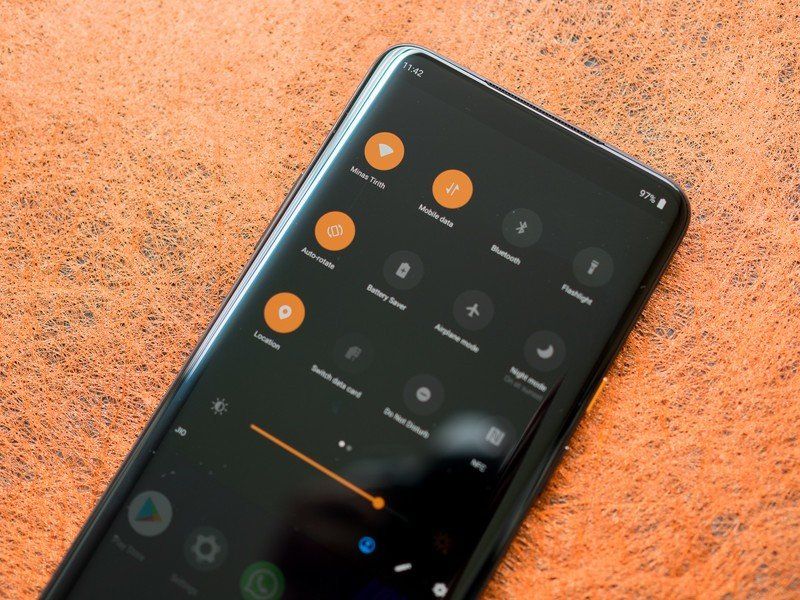 OnePlus 7T Pro McLaren Edition