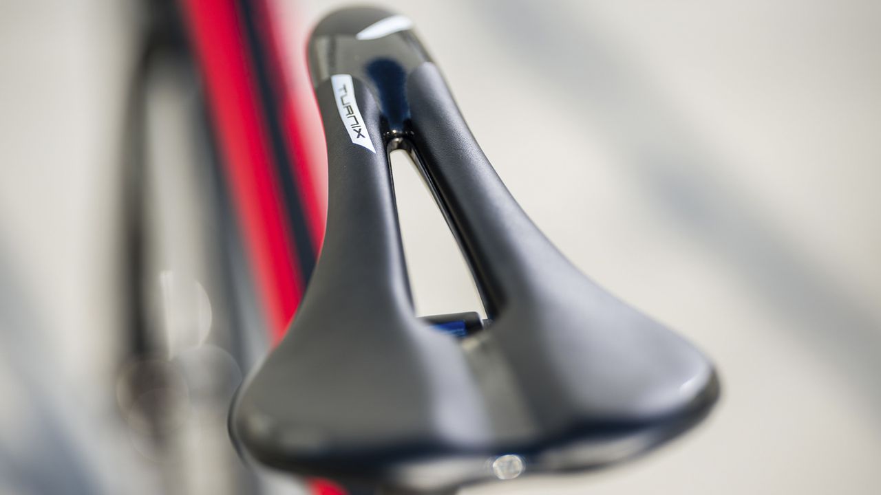 Peter Stetina's Canyon Ultimate CF SLX