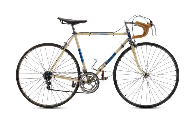 The first international victory on a Pinarello came courtesy of Guido de Rosso who won the 1961 Tour de l'Avenir