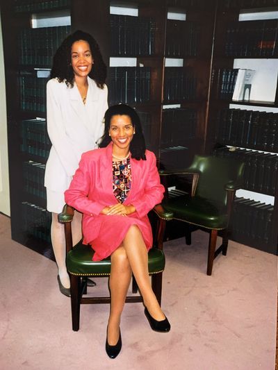 Leg, Sitting, Furniture, Black hair, Thigh,