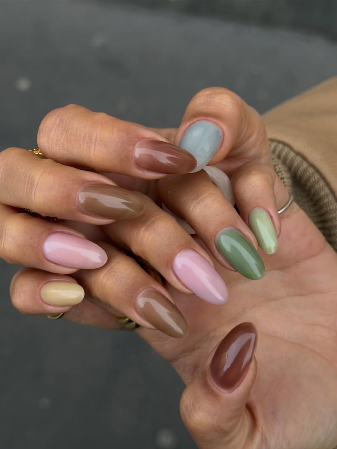 Mix-and-Match Nail Colour Trend