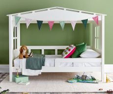 Happy Beds Announce New Partnership With Born Free