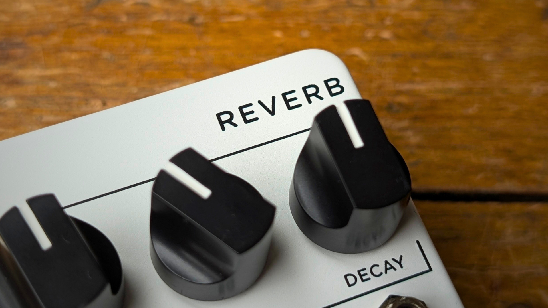 Close up of the decay knob on the JHS 3 Series Reverb pedal