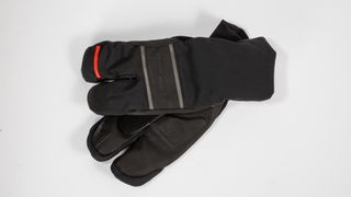 Best winter cycling gloves - Pearl Izumi AmFib Lobster Glove