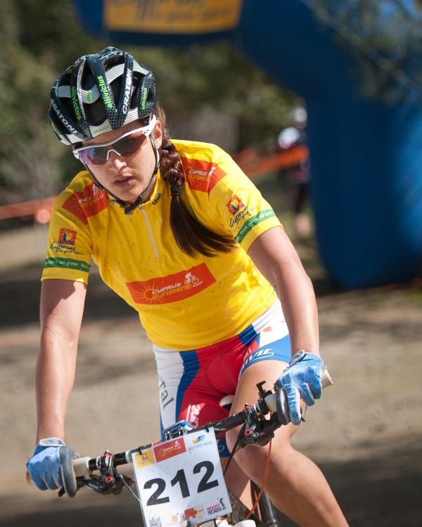 Tereza Hurikova finishes