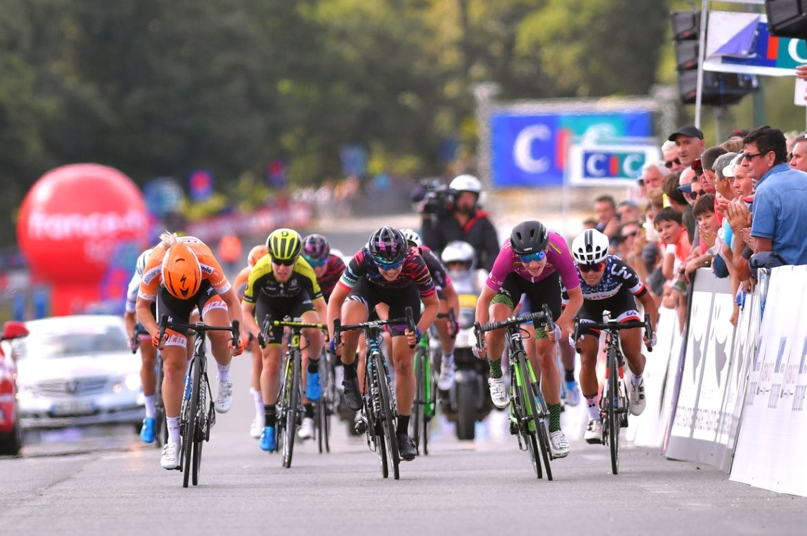The sprint in the GP de Plouay