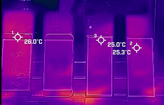 z fold 8 ultra thermal camera