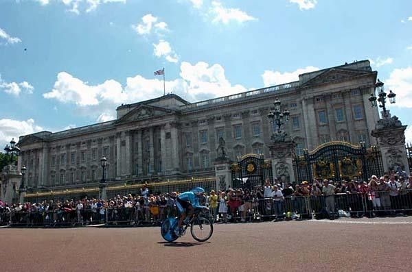 Buckingham Palace was a nice backdrop.