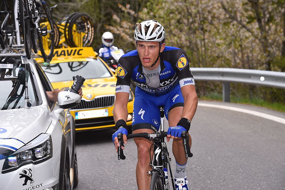 Marcel Kittel (Etixx-QuickStep) picked up early points at the Tour de Romandie.