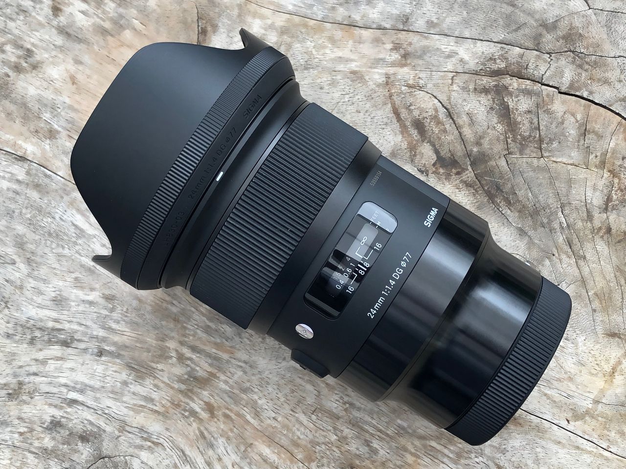 Sigma 24mm F1.4 DG HSM Art
