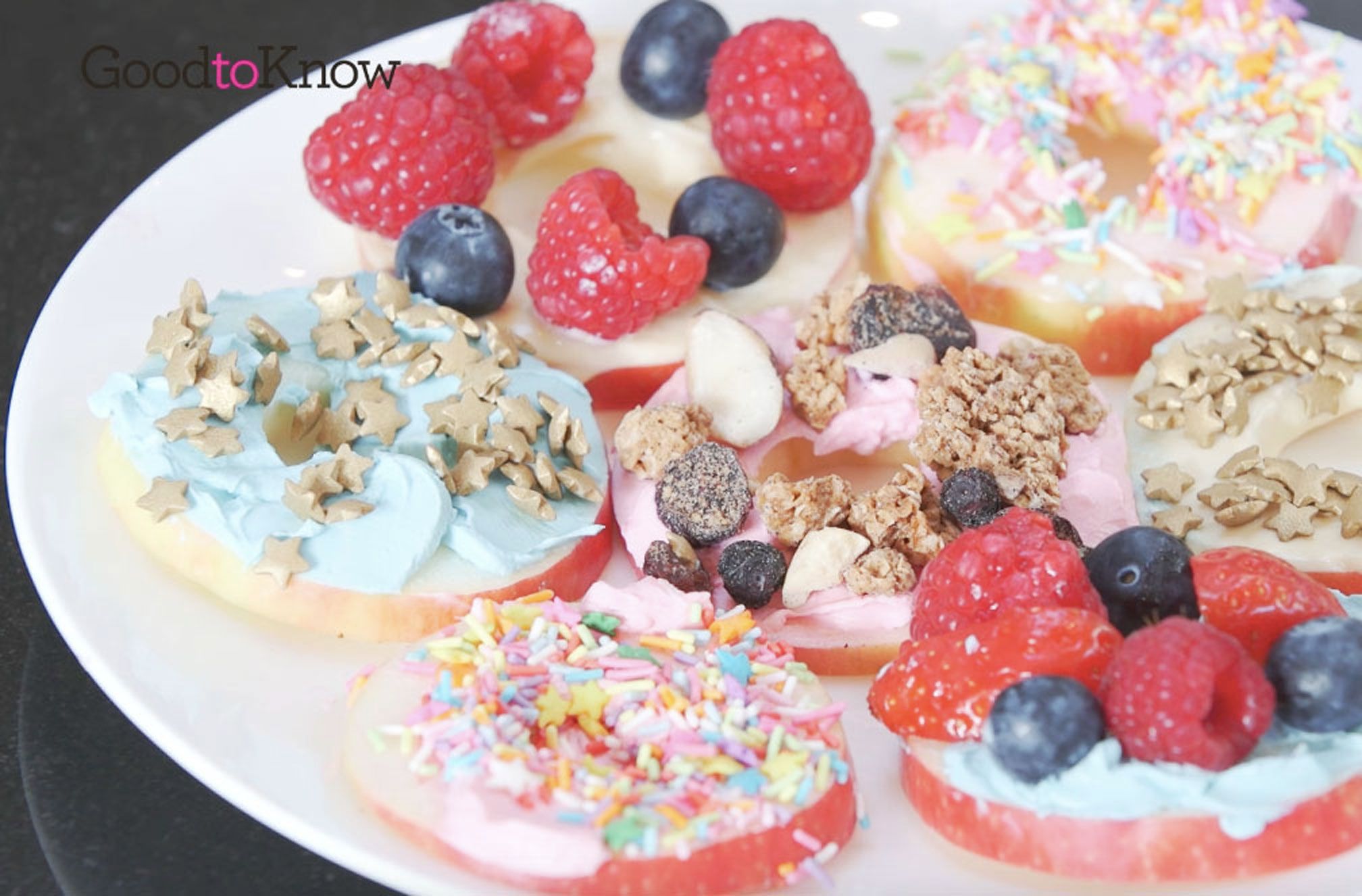 Raw apple doughnuts recipe