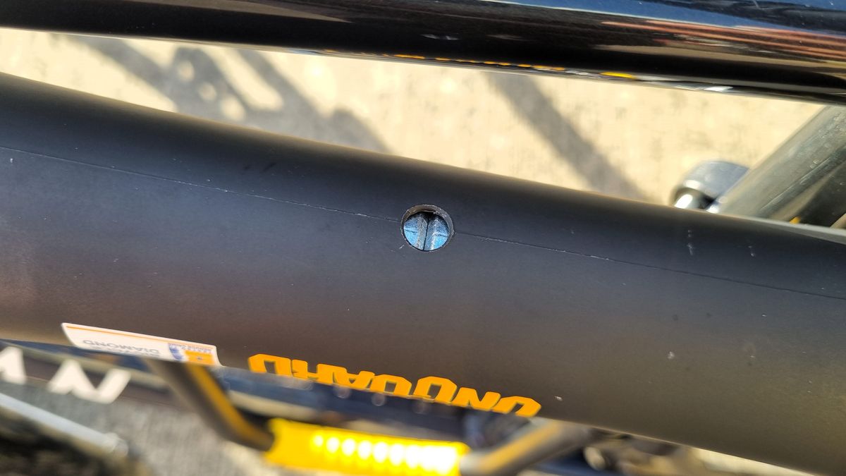 Onguard 8003 Pitbull detail