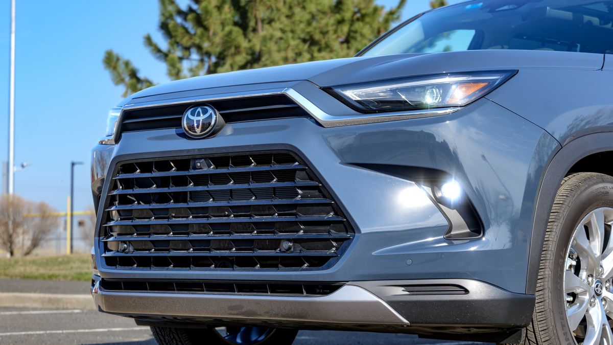 2026 Toyota Grand Highlander review.