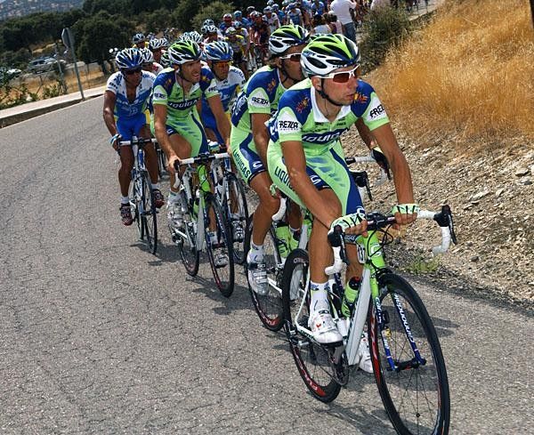 Liquigas controls the action out front knowing their man is in strong form for a bunch sprint.