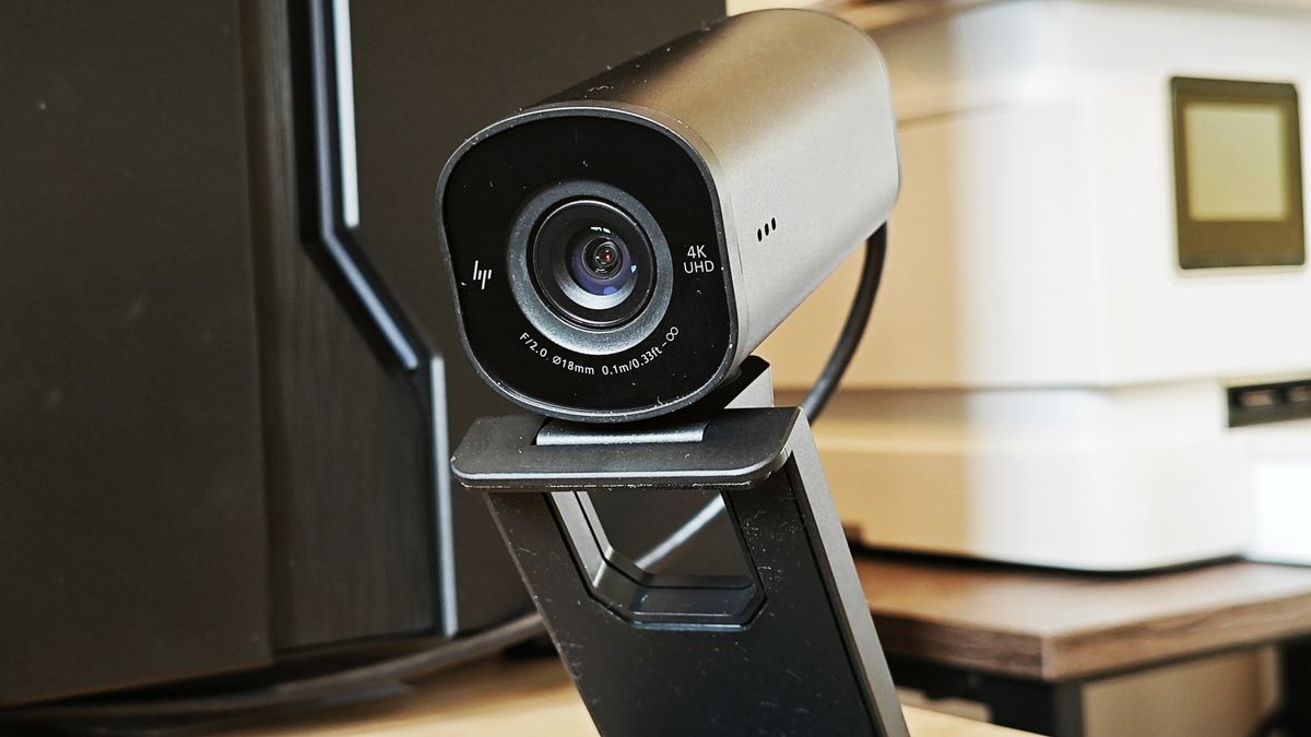 HP 965 4K UHD Streaming Webcam - JB Hi-Fi