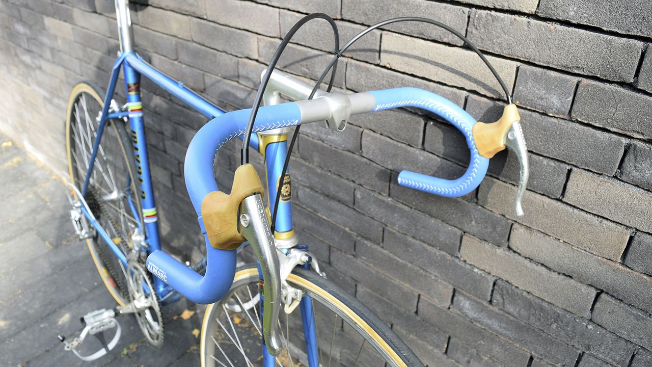 Campagnolo brake levers