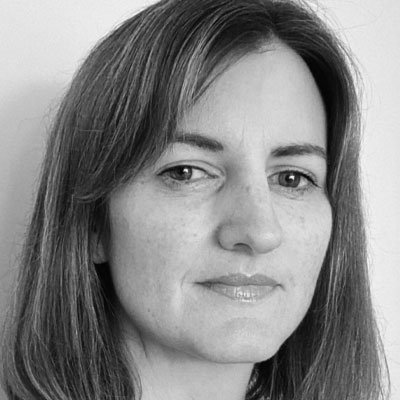 interior design expert from Furniturebox Laura Rich