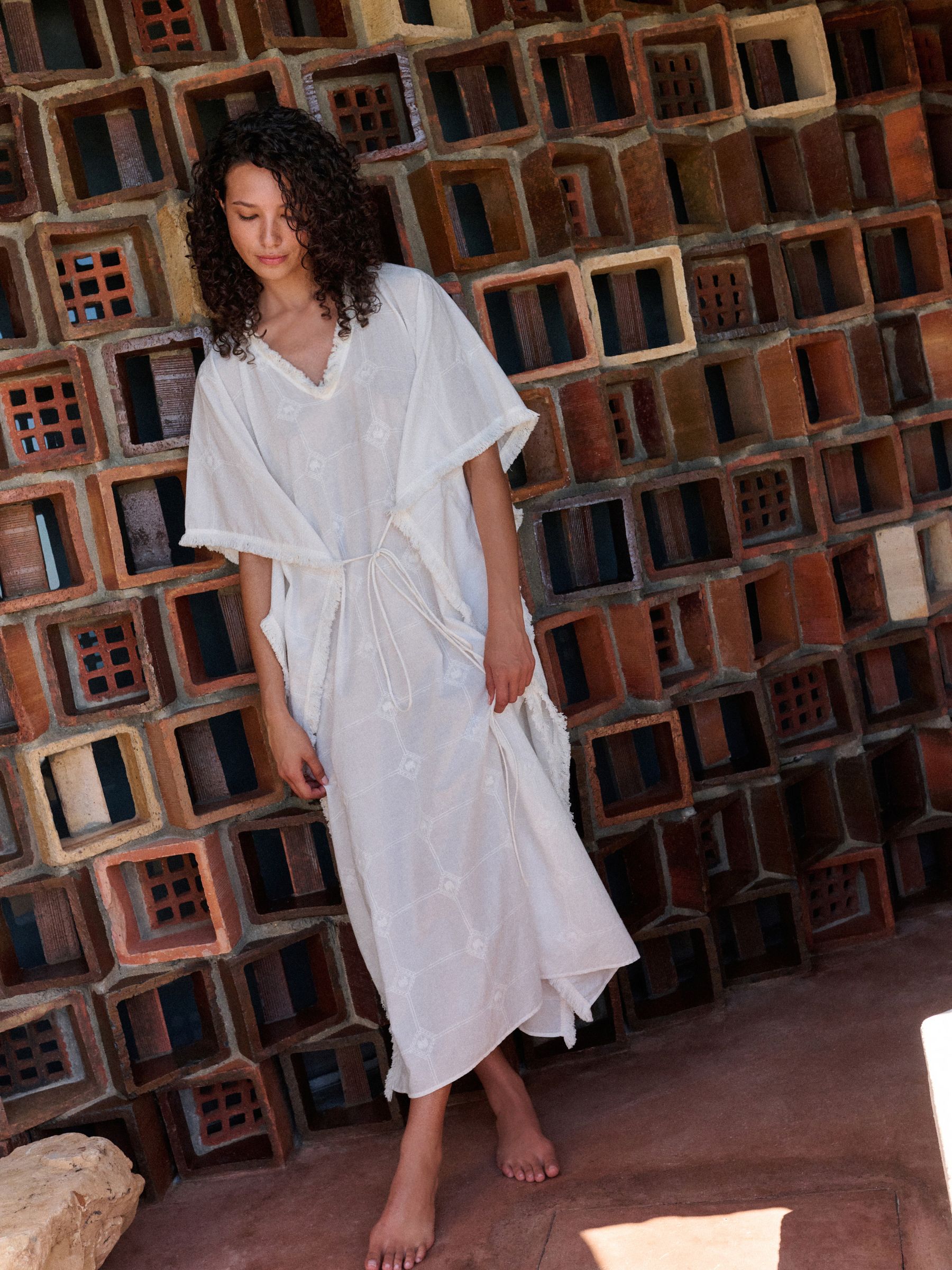 Daily by Desmond and Dempsey White Embroidery Cotton Tie Kaftan Dress