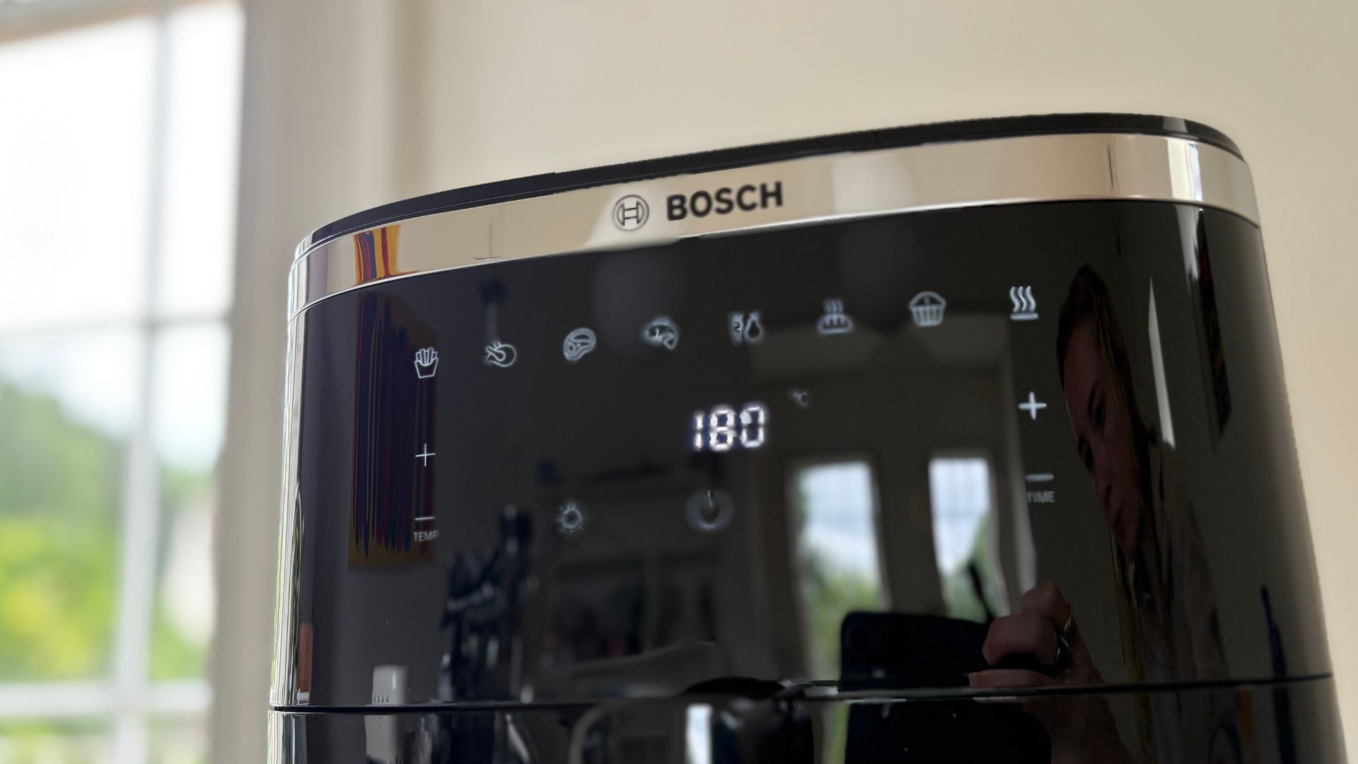 Menu of the Bosch Series 6 Air Fryer