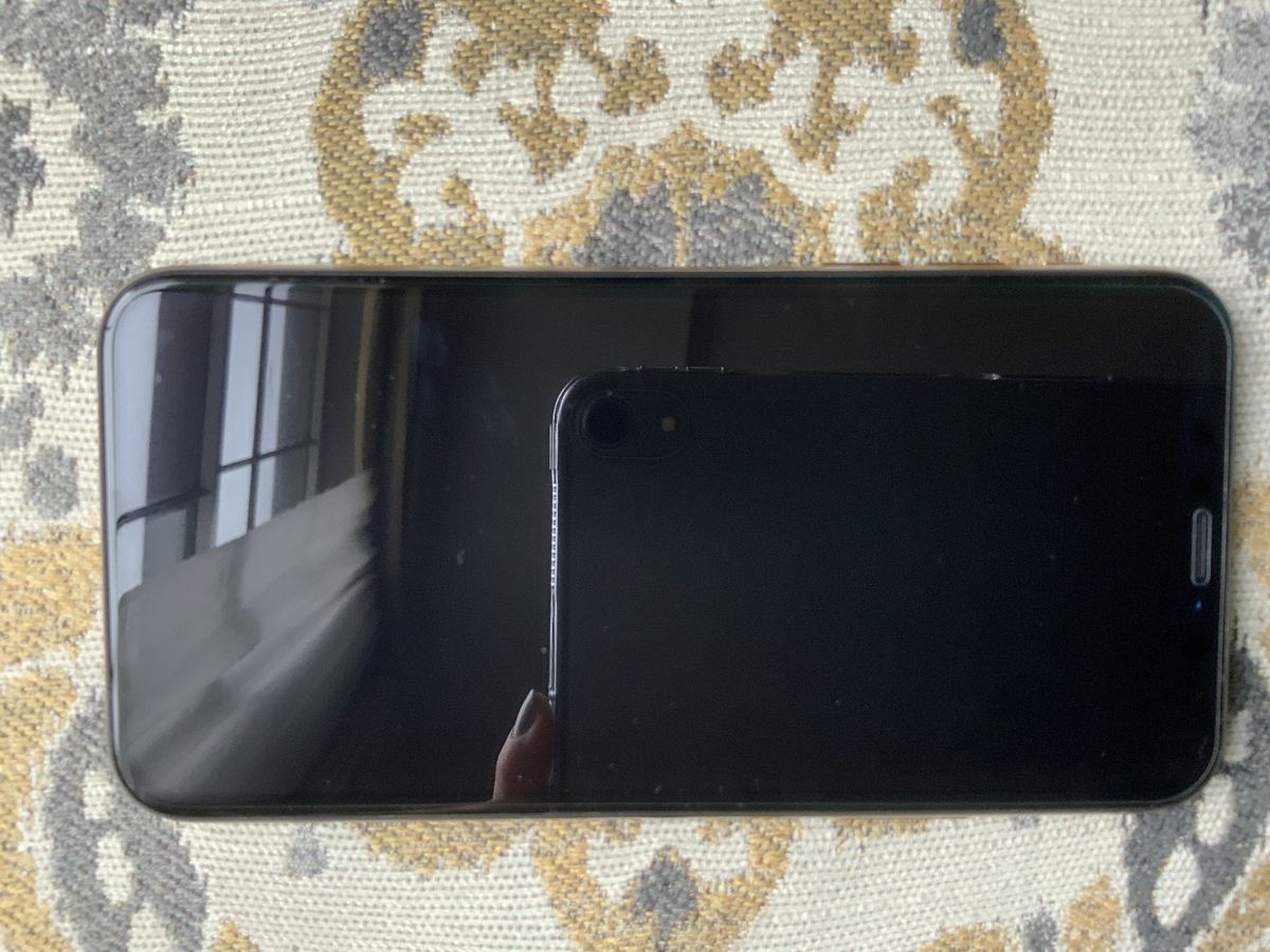 Totallee iPhone Screen Protector