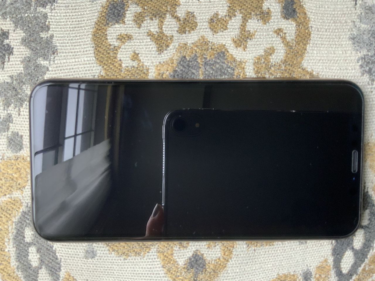 Totallee iPhone Screen Protector