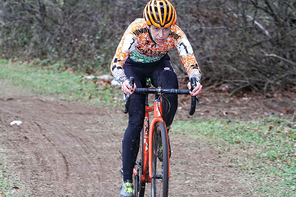 Kathryn Cumming (Jalepeno Cycling/VonHof Cycles) moved up the ranks after a bad start and placed fourth overall