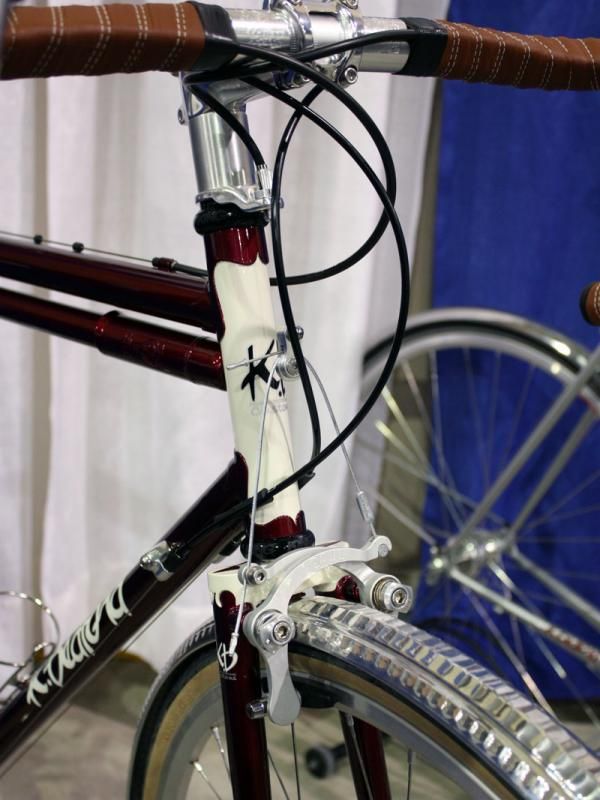 The classic look is completed with the hammered fenders, careful lug work and Mafac Racer-style Paul brakes.