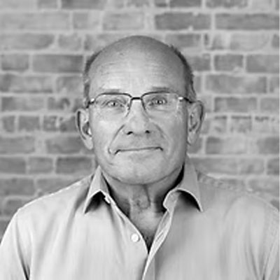 black and white headshot of heating expert Martyn Fowler