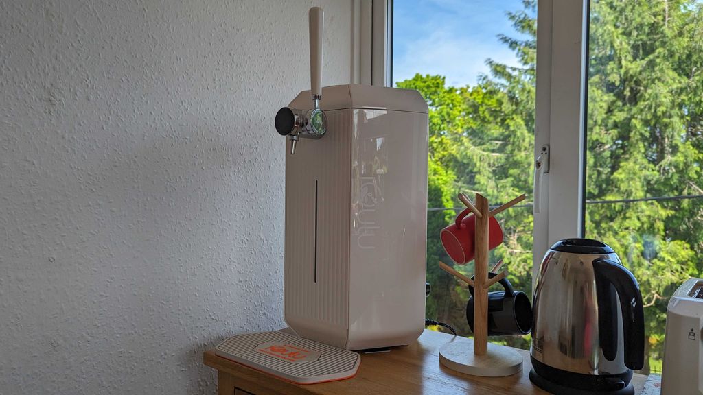 This smart home brewer turned me into a beermaking master in just 9