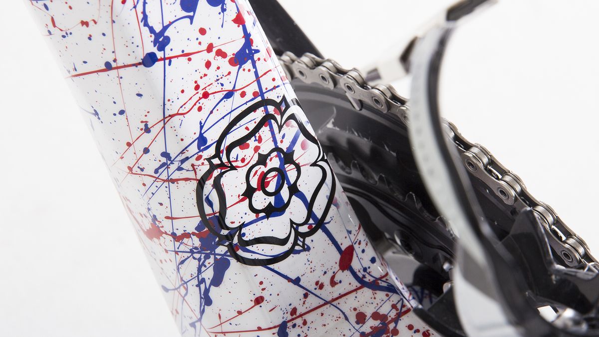 Connor Swift pays homage to his home county of Yorkshire with the county's emblem of the Yorkshire Rose on the base of the down tube