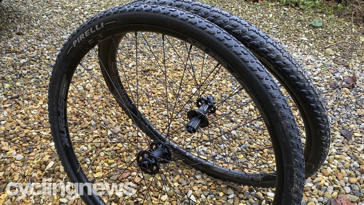 Best gravel wheelsets - The best wheels for off-road and aggressive ...