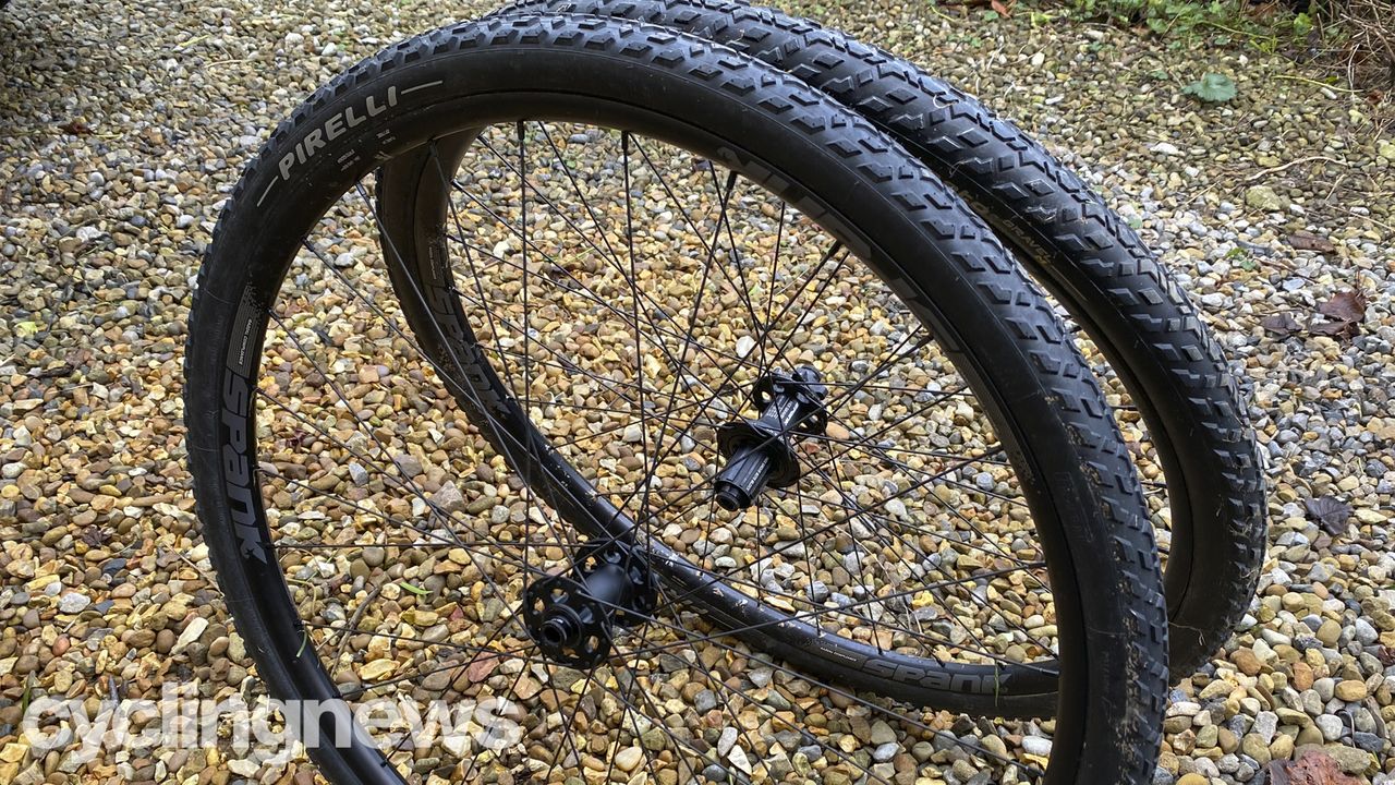 Spank Flare 24 gravel wheelset