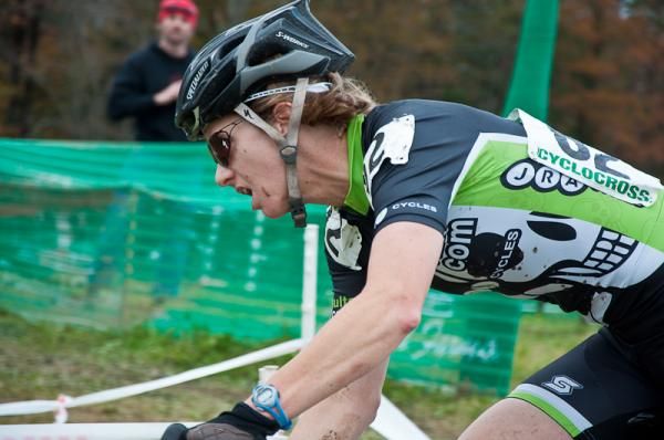 Sally Annis (Crossresults.com p/b JRA Cycles) had a tough ride today