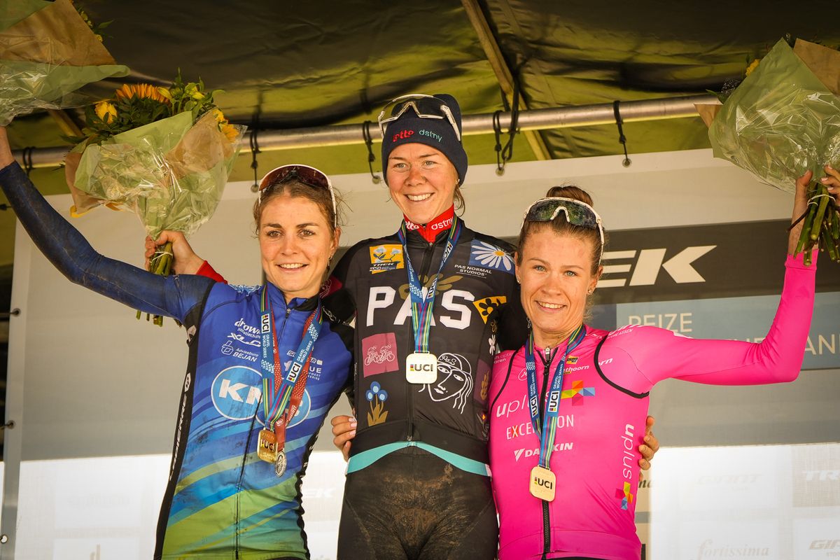 Gravel One Fifty 2024 women's elitepodium. with Thalita de Jong in first, Mari&euml;lle Trouwborst second and Wendy Oosterwoud third