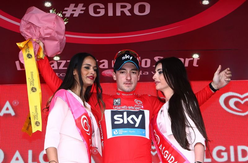Elia Viviani (Team Sky) retains the red points jersey