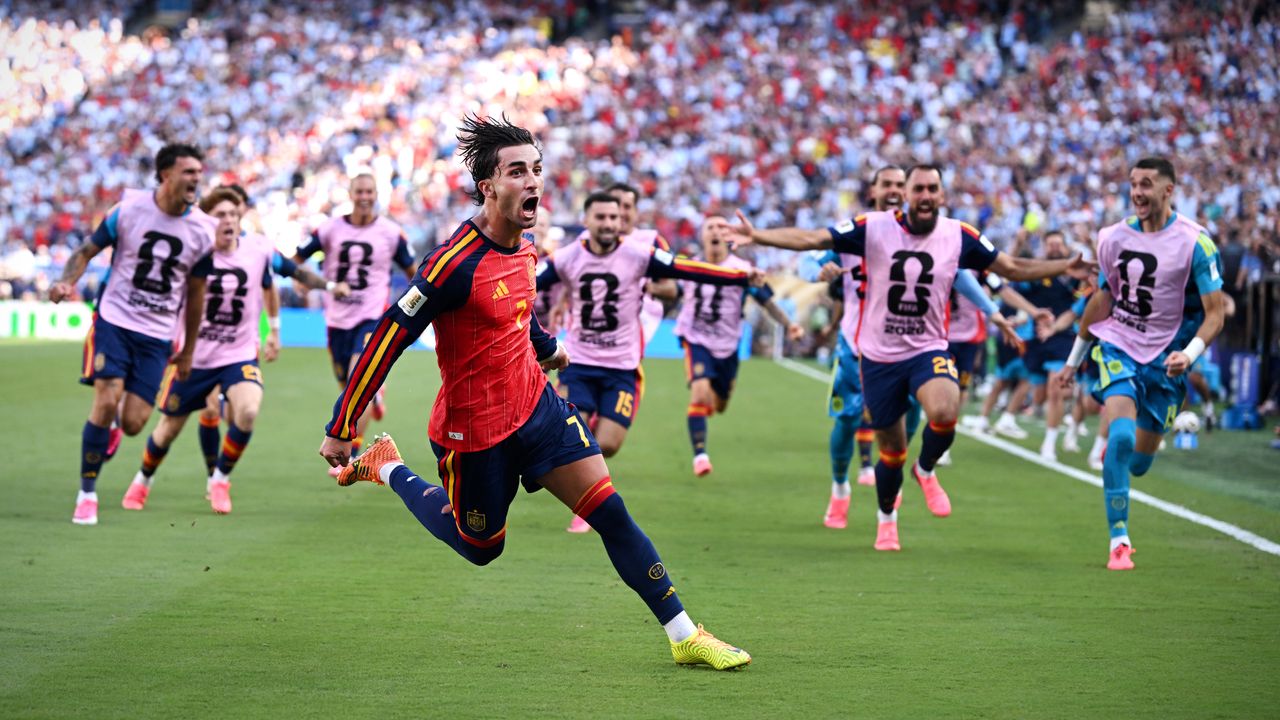 Spain defeat Argentina to win second World Cup title